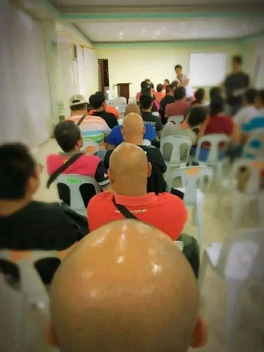 dunia mirip the matrix © berbagai sumber