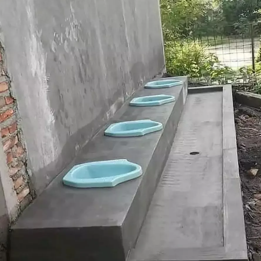 benda disusun rapi acungkan jempol © berbagai sumber