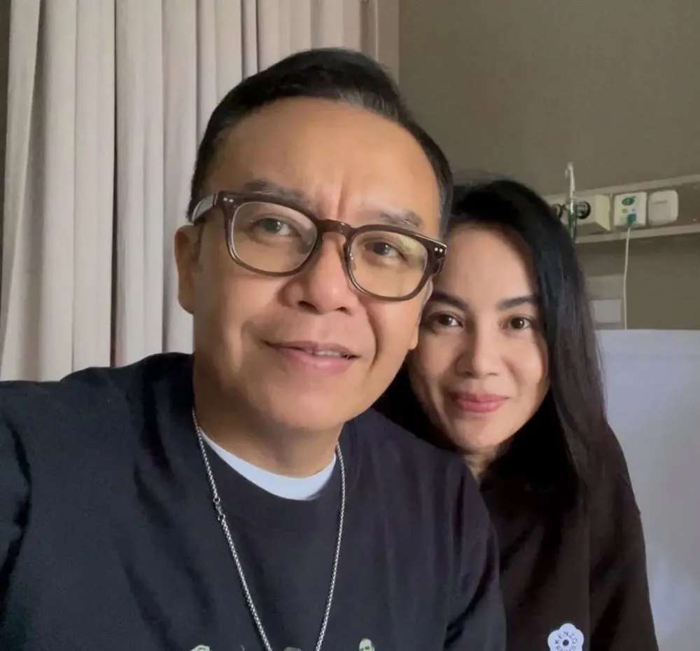 Ade Tya buka pintu damai untuk Ari Lasso dan Dearly Joshua © 2025 brilio.net Ade Tya buka pintu damai untuk Ari Lasso dan Dearly Joshua © 2025 brilio.net