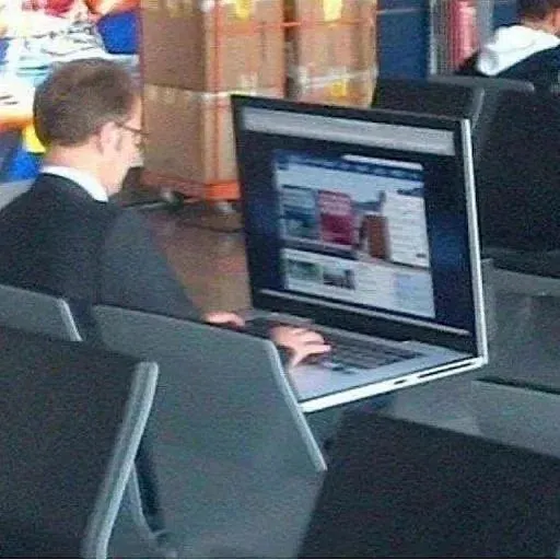 bapak bapak bertugas © berbagai sumber