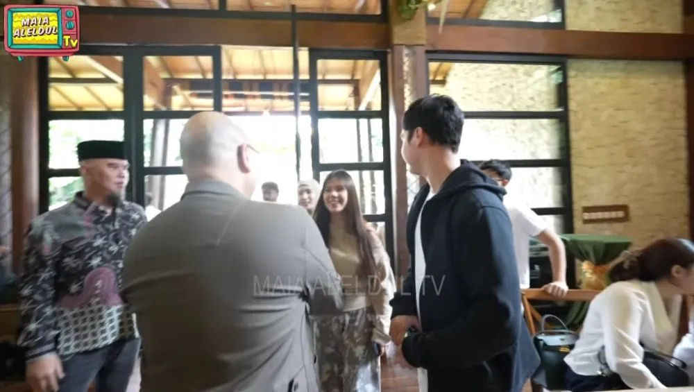 perayaan pesta gender reveal Alyssa Daguise dan Al © YouTube