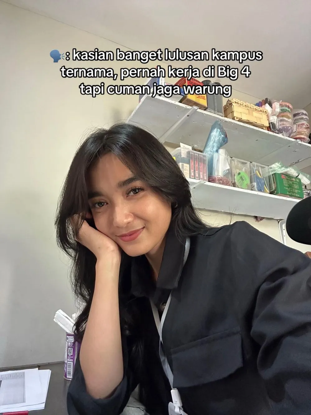 eks karyawan Big 4 jadi penjaga warung © TikTok