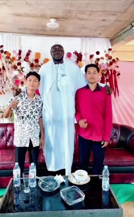 pria Sudan nikahi gadis Sulawesi Selatan © TikTok pria Sudan nikahi gadis Sulawesi Selatan © TikTok