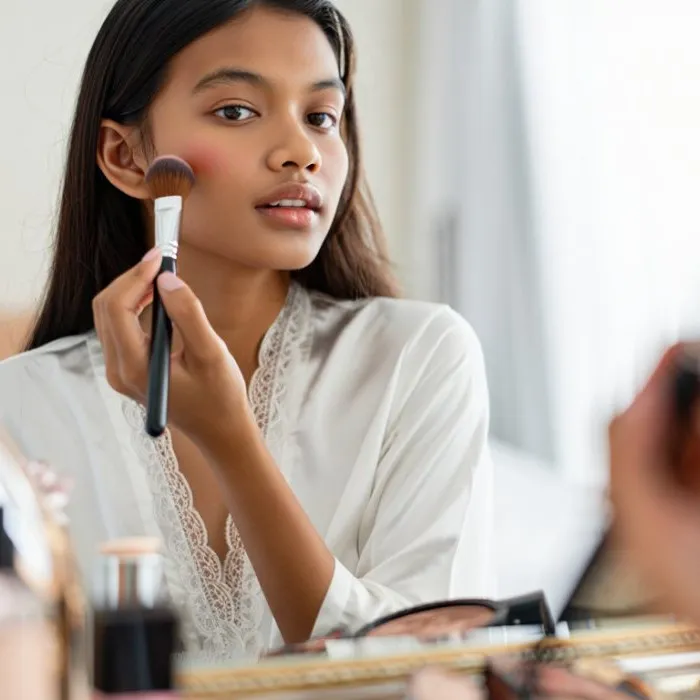 5 Tips memilih brush makeup yang bagus agar hasil makeup lebih flawless