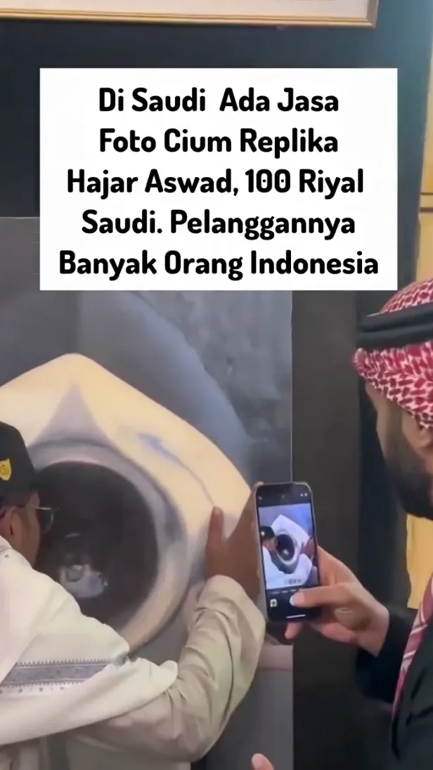 Viral Foto Hajar Aswad berbagai sumber