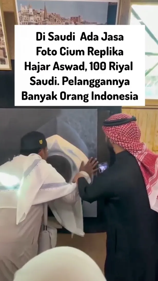 Viral Foto Hajar Aswad berbagai sumber