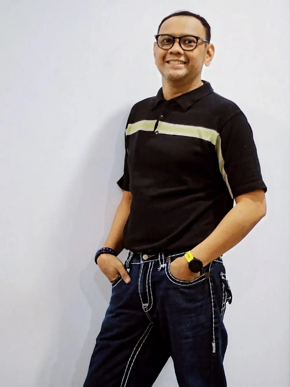 Lucky Widja Meninggal Dunia Instagram/luckywidja; YouTube/Ferdy ELEMENT