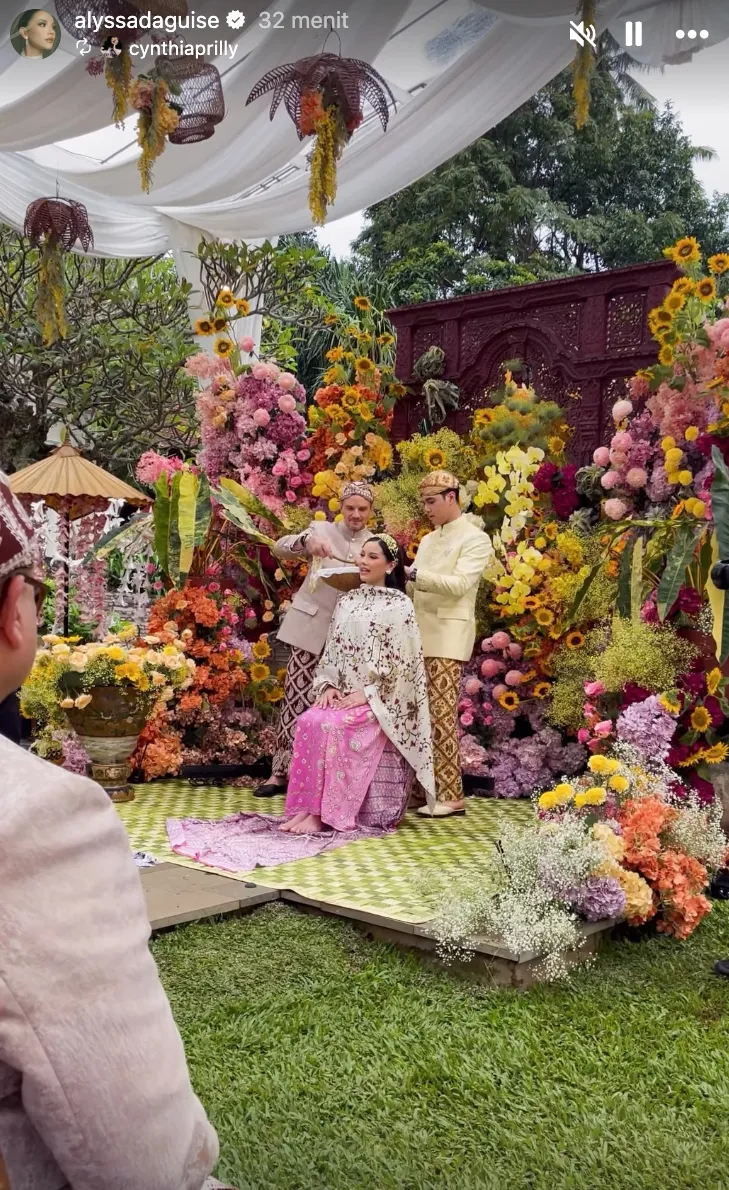 Al Ghazali Alyssa Daguise tasyakuran 7 bulanan berbagai sumber Al Ghazali Alyssa Daguise tasyakuran 7 bulanan berbagai sumber