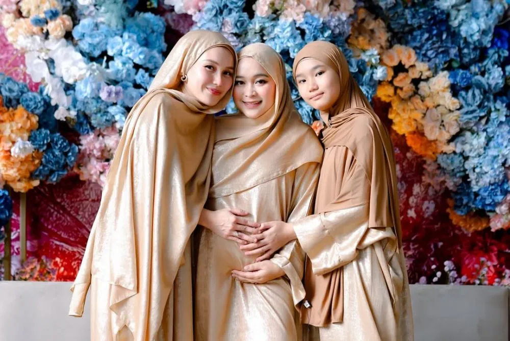 syifa adik ayu ting ting hamil 7 bulan Instagram @syifaasyifaa