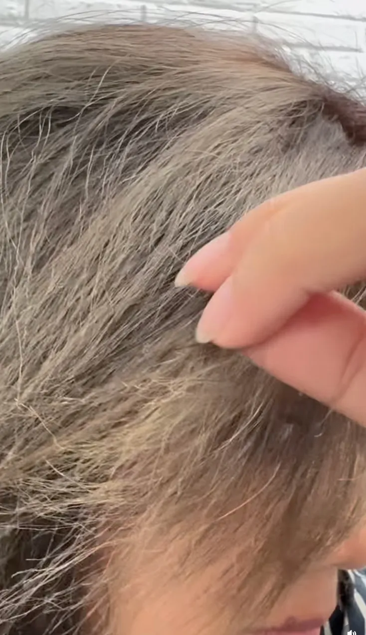 Nirina Zubir uban Instagram nirinazubir_