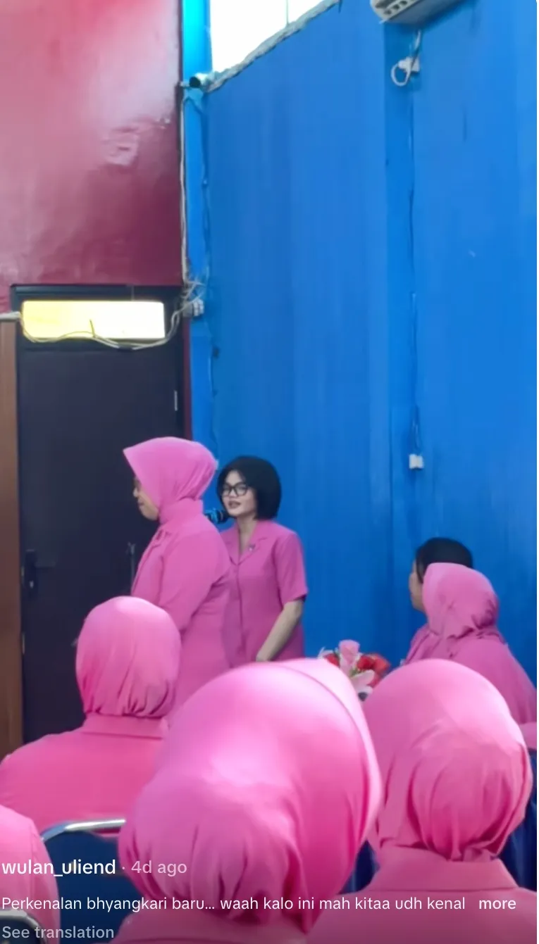 Yafi Tessa Bhayangkari berbagai sumber Yafi Tessa Bhayangkari berbagai sumber