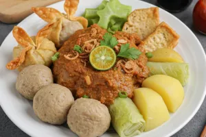Resep siomay Bandung kenyal dan gurih, rahasianya ada pada campuran labu siam