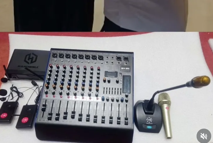 Vidi Aldiano donasi audio system  Instagram @v8harrykiss