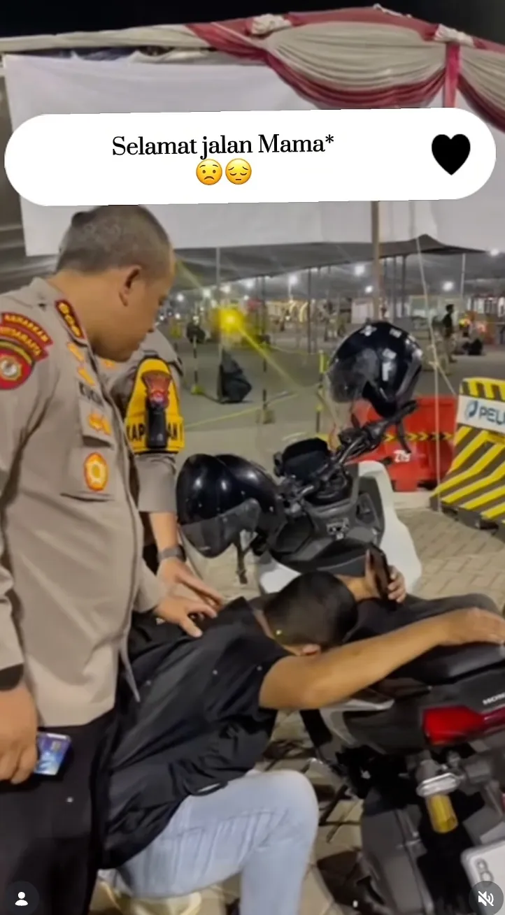 Kisah Haru Pemudik Instagram @humaspoldabante Kisah Haru Pemudik Instagram @humaspoldabante
