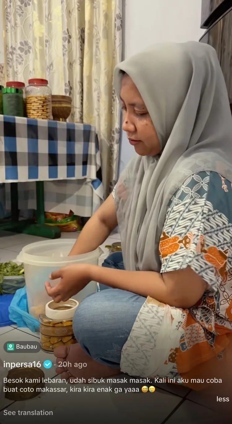 Indah Permatasari masak Coto Makassar TikTok/@inpersa16 Indah Permatasari masak Coto Makassar TikTok/@inpersa16