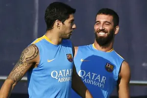Galeri Latihan Perdana Arda Turan dan Barcelona TEST