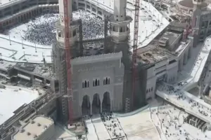 Kembali jalani ibadah Haji Furoda, berikut 7 potret hotel bos skincare Mira Hayati view Masjidil Haram