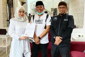 Kini mata pencariannya jadi DJ, ini 11 transformasi Nathalie Holscher dari berhijab hingga jadi DJ