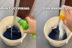 Bersih tanpa dikucek atau disikat, ini trik cuci kain pel kotor dan bau amis cuma pakai 3 bahan dapur