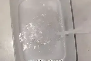 Cara mudah mencuci sendok kusam dan berkarat, auto kinclong tanpa perlu digosok