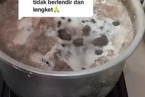 Tanpa diberi cuka, ini trik mengolah ceker agar tak lengket dan berlendir cukup pakai 1 jenis daun