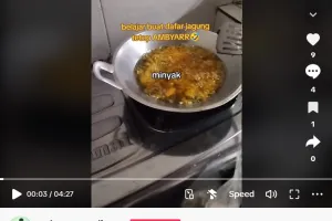 Momen kocak warganet belajar masak dadar jagung ini justru jadi ambyar, tapi endingnya bikin lega