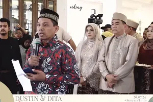 11 Momen akad nikah komika Dustin Tiffani dengan Ditha Rizky Amalia, nominal uang maharnya unik