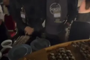 9 Menu makan malam Jokowi dan para seleb saat nginap di IKN, hidangannya komplit bak di kondangan