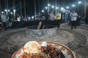 9 Menu makan malam Jokowi dan para seleb saat nginap di IKN, hidangannya komplit bak di kondangan