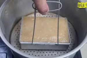 Trik bikin kerupuk tempe semakin renyah dan mengembang sempurna, rahasianya ada di 1 bahan ini