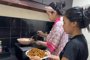 9 Masakan ala Denise Chariesta ini sederhana, menggugah selera serba menu rumahan