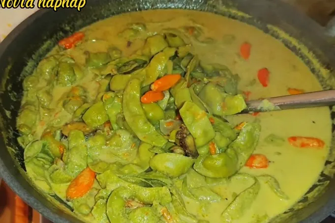 Trik masak lodeh sayur koro agar warnanya tetap hijau cerah, empuk, dan tak pahit