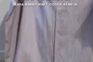 Tak perlu capek-capek gosok pakai setrika, ini trik merapikan baju kusut cuma dengan 1 bahan dapur