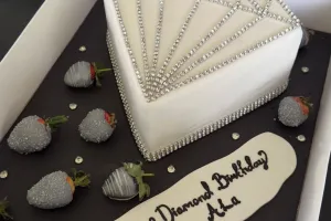 Keakuran Tasya dan Tasyi jadi sorotan saat rayakan ultah Mama Ala di tempat berbeda, ini 11 potretnya