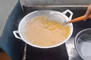 Cara jitu merebus makaroni agar mengembang, matang sempurna, tak lengket, dan tidak cepat basi