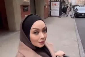 Banting setir jadi pengantar makanan di Amerika serikat, ini 9 potret Terry Putri saat bekerja