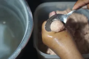 Trik membuat bakso sapi super kenyal tanpa es batu dan baking powder, dijamin sukses