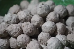 Trik membuat bakso sapi super kenyal tanpa es batu dan baking powder, dijamin sukses