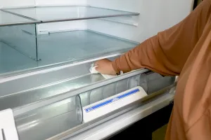 9 Cara Tasyi Athasyia menata isi kulkas Rp50 juta ini tampak rapi dan bikin bebas bau