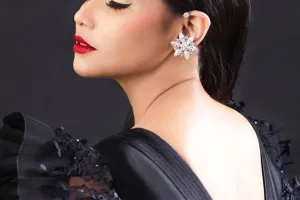 Tampil natural di film Home Sweet Loan, ini 11 potret Yunita Siregar 'Kaluna' saat pakai makeup bold