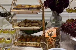 8 Hidangan menyambut pengantin baru Yislam kakak Fadil Jaidi dan Miskah, komplet serba manis