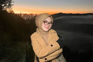 Yessy namanya tenar usai gagal nikah gegara mahar sertifikat rumah, 4 sumber pendapatan eks Ryan Dono