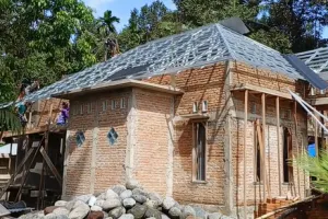 Kini bak tempat wisata, begini 9 potret kondisi area rumah dan makam Nia Kurnia Sari korban pembunuhan