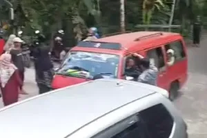 Kini bak tempat wisata, begini 9 potret kondisi area rumah dan makam Nia Kurnia Sari korban pembunuhan