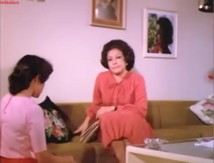 Ikonik jadi ibu kos galak di Warkop DKI, ini 9 potret kenangan Rahayu Effendi sebagai Tante Mira