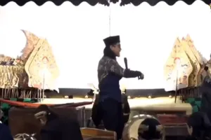 Diolok Gus Miftah dengan perkataan hinaan, 9 ekspresi Yati Pesek pesinden legendaris ini jadi sorotan