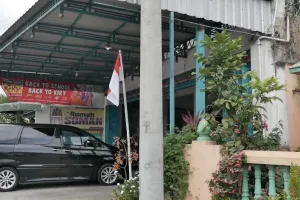 60 Tahun berkarya jadi seniman, 11 potret rumah Yati Pesek ini desainnya klasik penuh ornamen Jawa