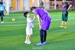 9 Momen Haldy Sabri momong Air Rumi dan Amala ini telaten banget, bak ayah dan anak kandung