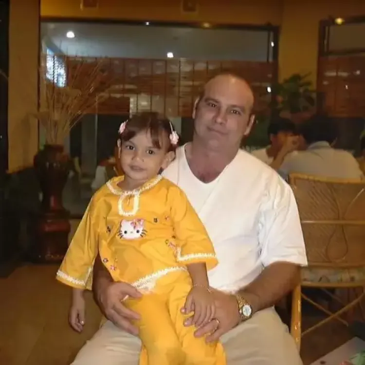 Sempat berpisah karena orang tua cerai, ini 11 potret kenangan kebersamaan Irish Bella & ayah kandung