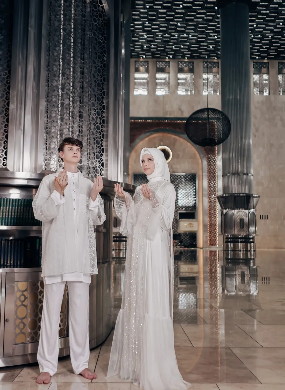 Outfit yang akan hits di Lebaran 2022 © 